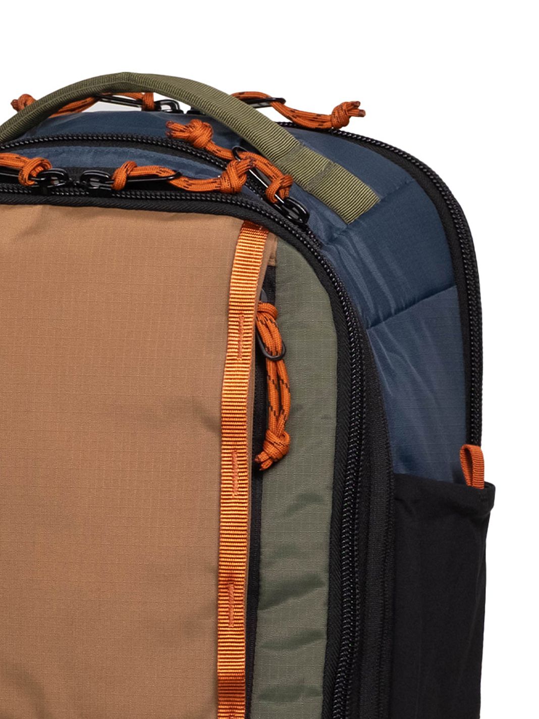 Topo Designs Zaino da viaggio Global con scomparto per laptop da 48 cm Topo Designs Zaino da viaggio Global con scomparto per laptop da 48 cm