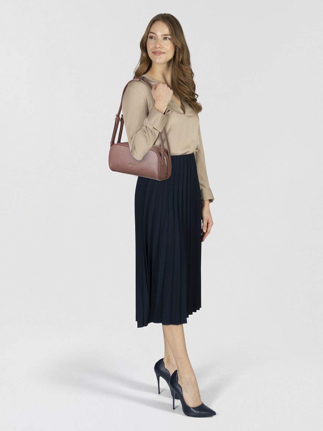 Patrizia Pepe Olkalaukku Nahka 28 cm