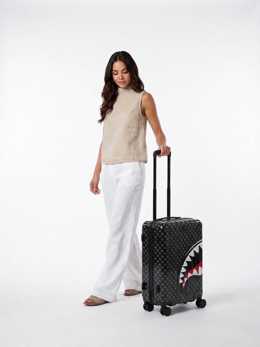 Sprayground Sharks In Paris 4 ruote Trolley cabina 54 cm Sprayground Sharks In Paris 4 ruote Trolley cabina 54 cm