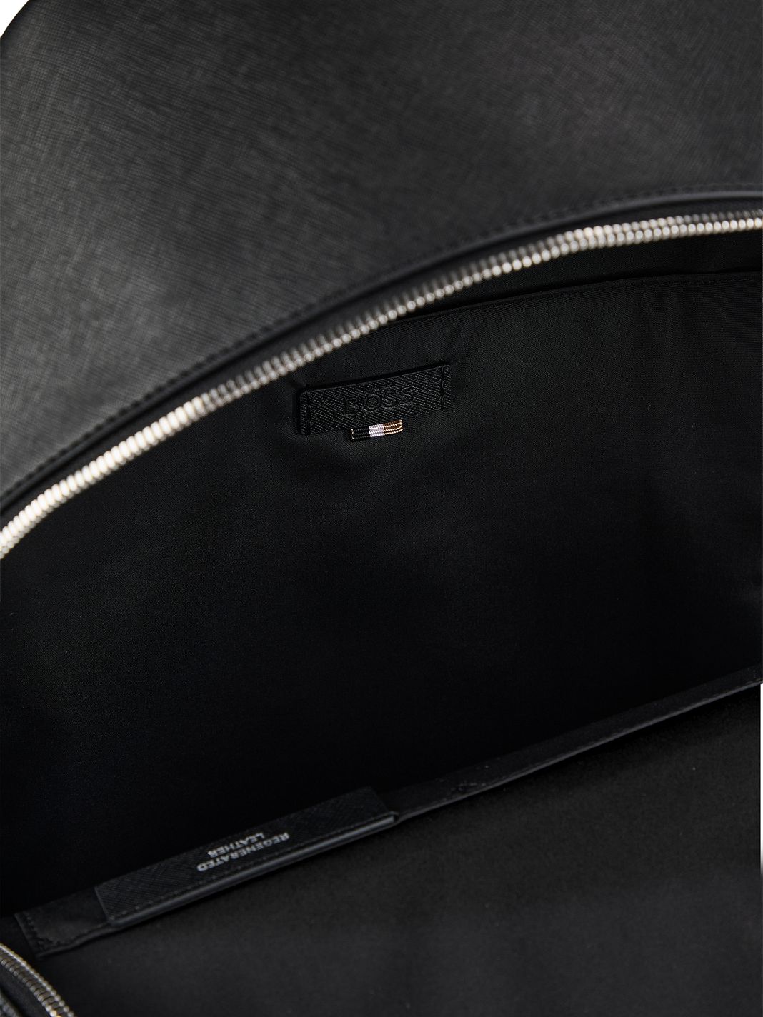 Boss Northon Zaino da giorno M Vera Pelle 40 cm Vano porta PC Boss Northon Zaino da giorno M Vera Pelle 40 cm Vano porta PC