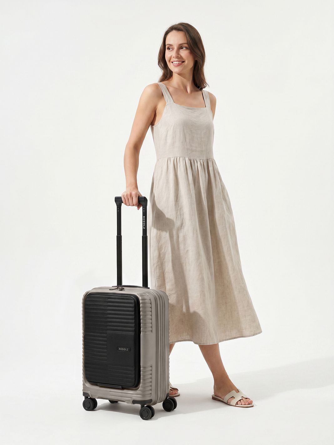 Redolz Essentials 17 2.0 4 ruedas Maleta de cabina 55 cm Compartimento para el portátil Con asa expansible