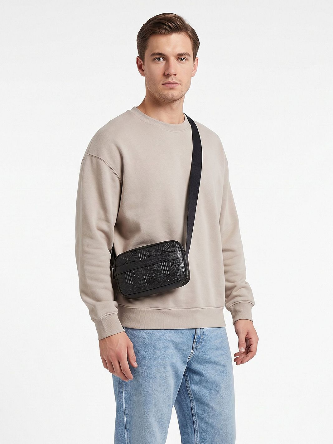 Lacoste Megagrain Bolsa de hombro 19.5 cm Lacoste Megagrain Bolsa de hombro 19.5 cm