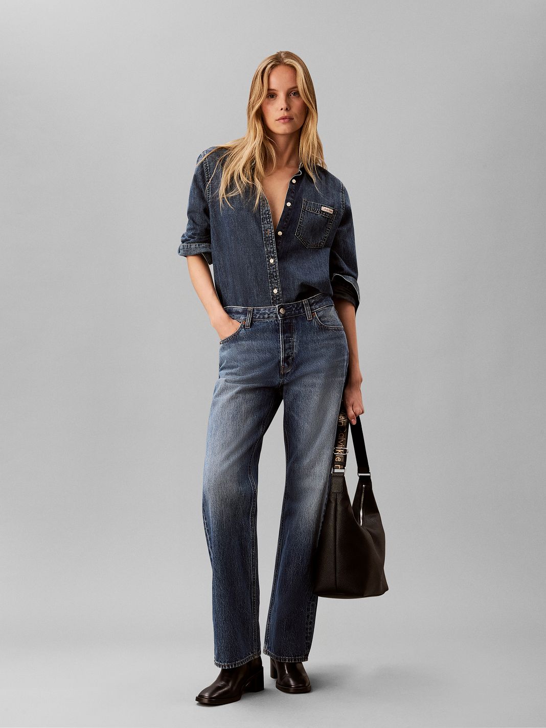 Calvin Klein Skuldertaske 35 cm Calvin Klein Skuldertaske 35 cm