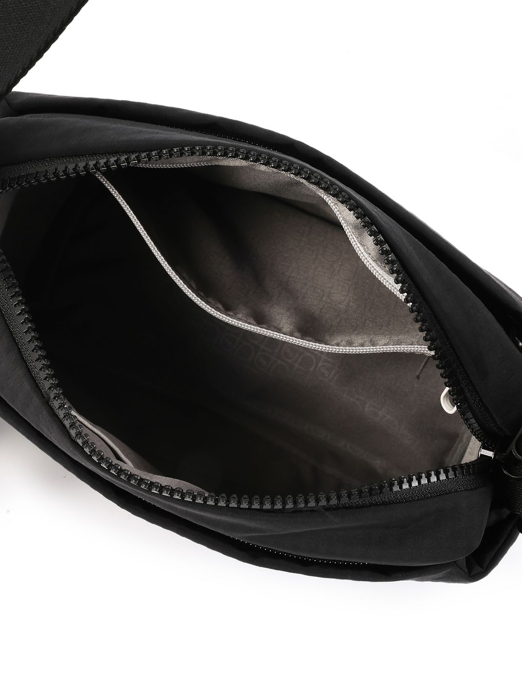Hedgren String Crossbody-väska M 22 cm