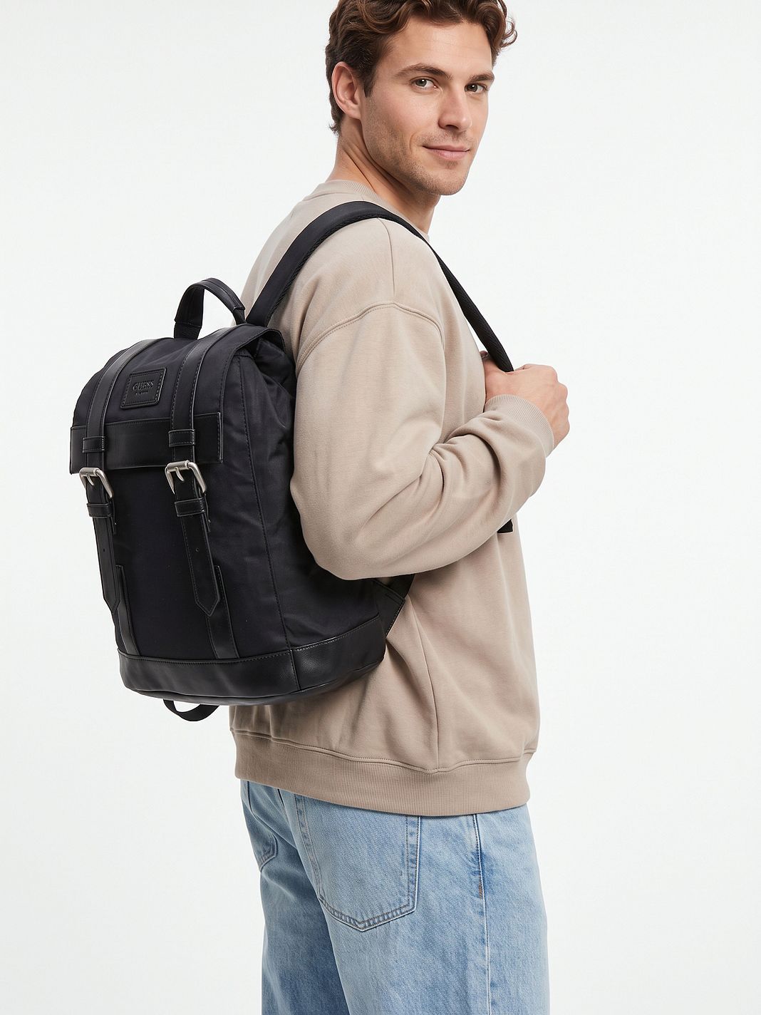 Guess Oslo Dagsryggsäck 38 cm Laptopfack