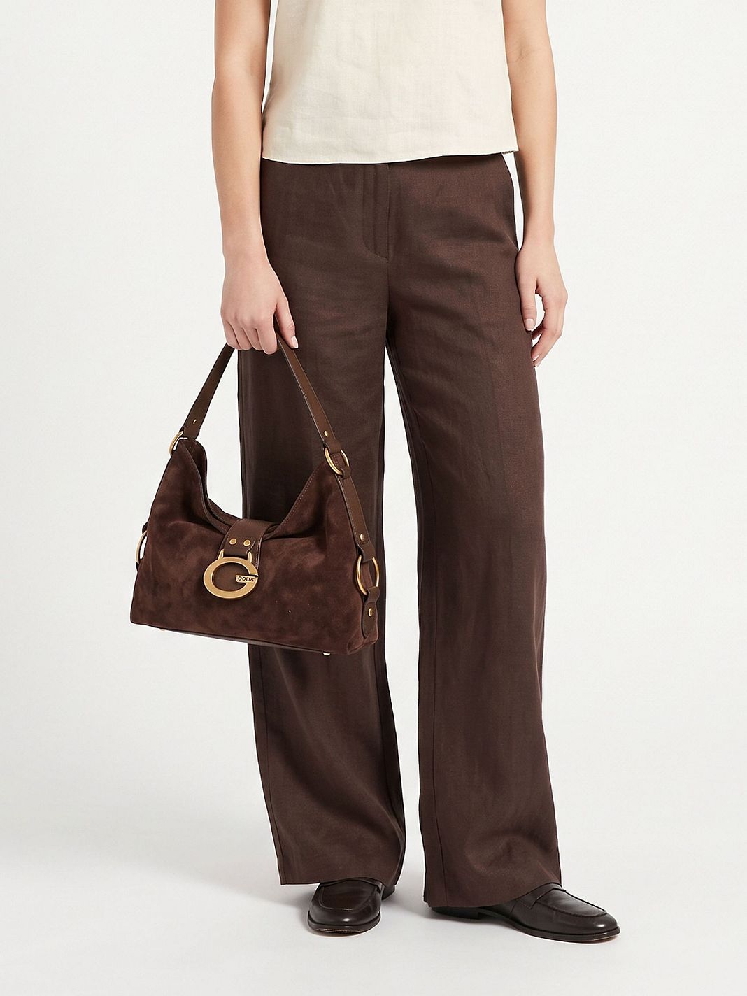 Guess Camden Taška přes rameno 39 cm Guess Camden Taška přes rameno 39 cm