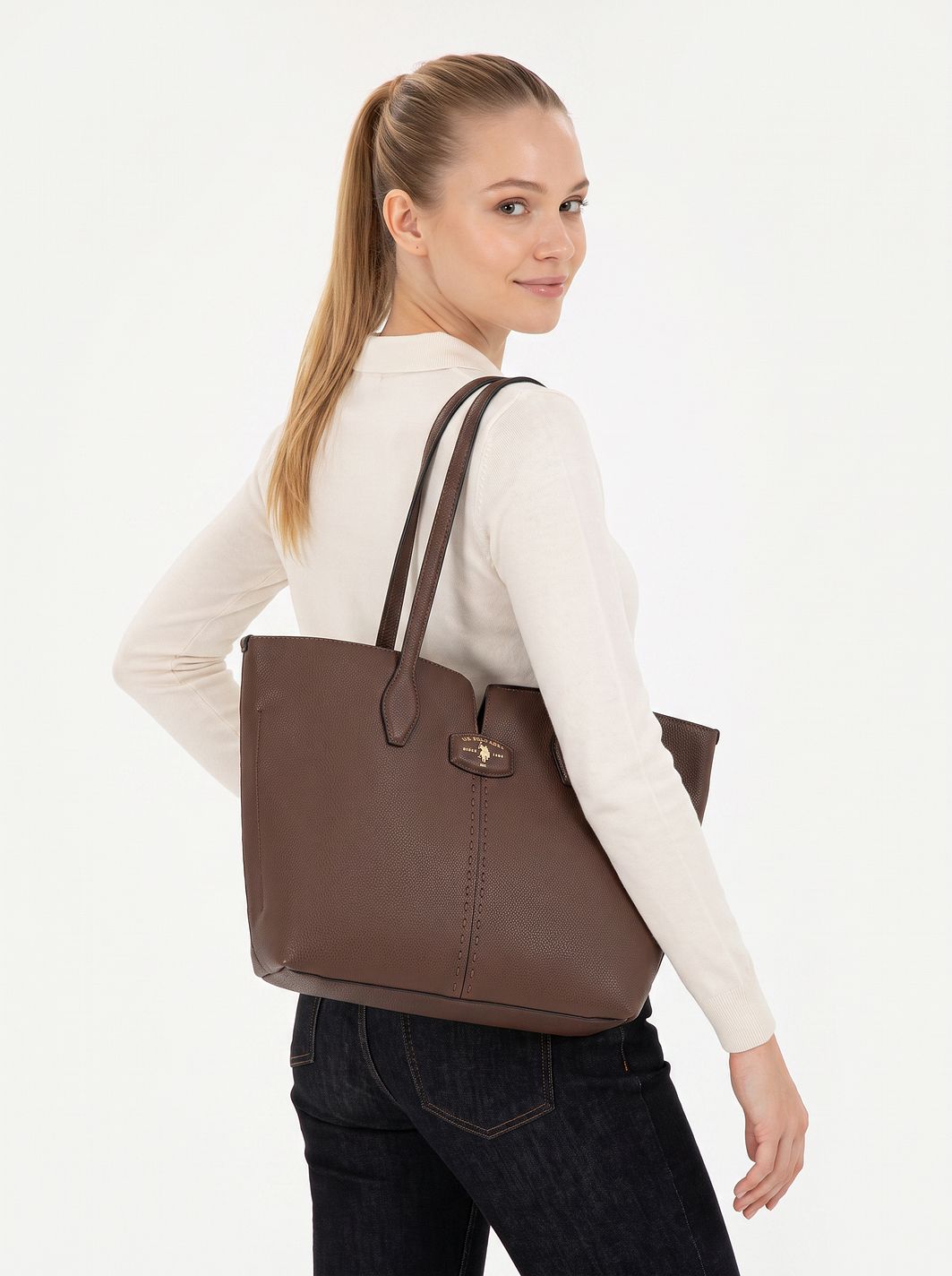 U.S. Polo Assn. Chestnut Axelväska 46 cm U.S. Polo Assn. Chestnut Axelväska 46 cm
