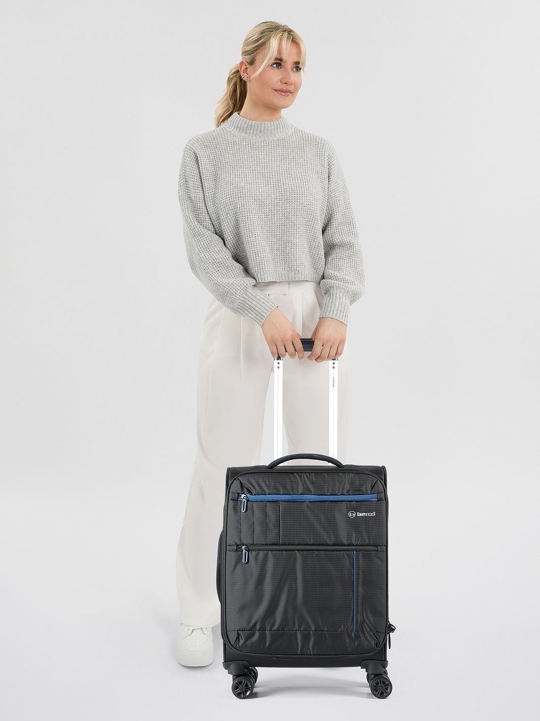 Benzi 5825 4-hjulig Kabinväska 55 cm med expansionsveck