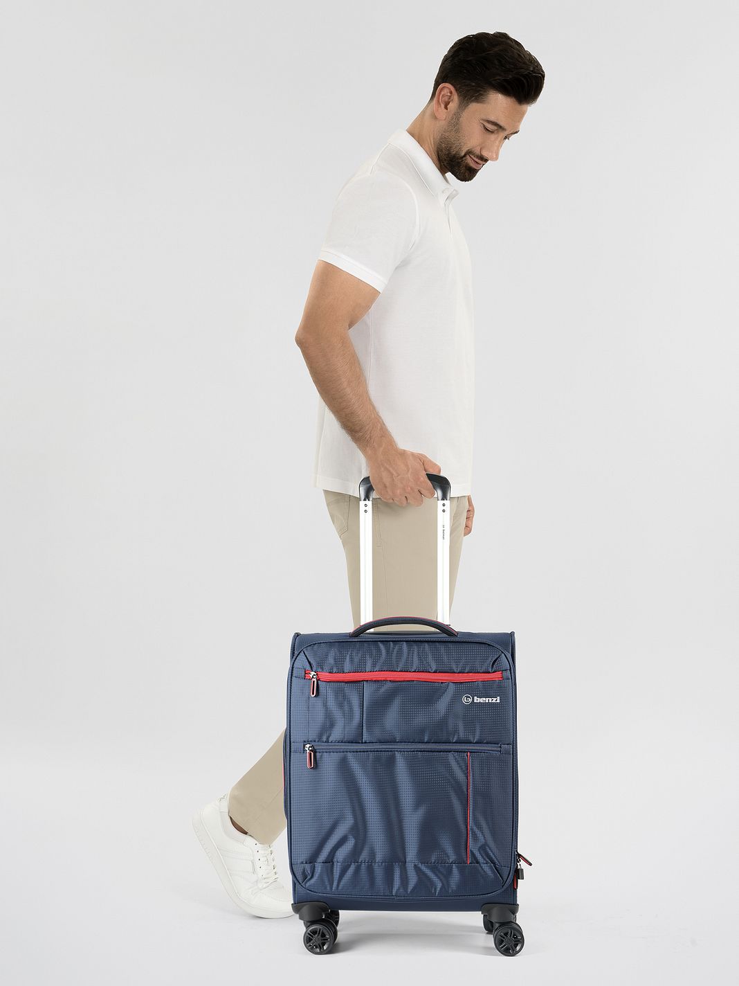 Benzi 5825 4-hjulig Kabinväska 55 cm med expansionsveck