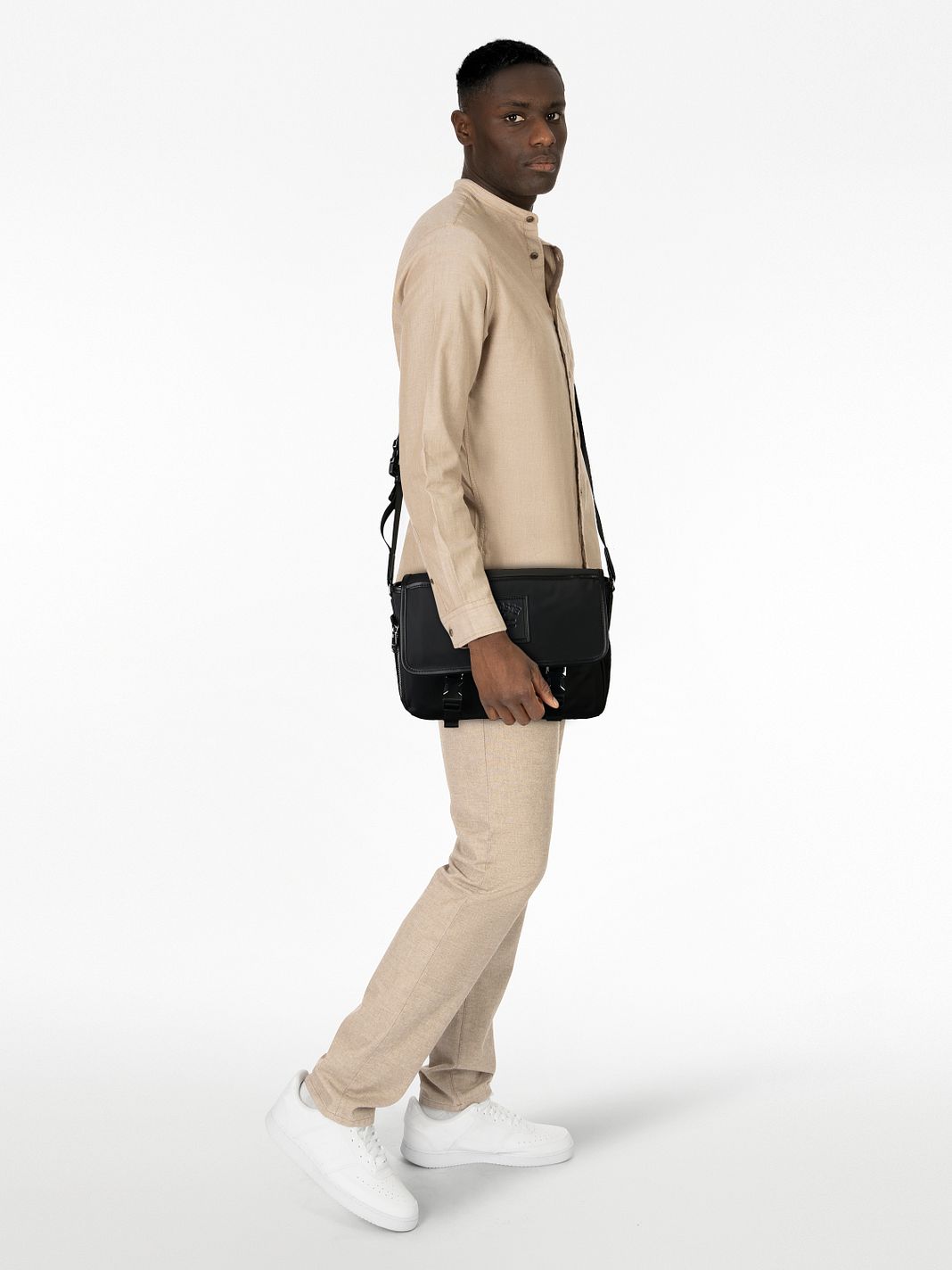 Lacoste Lacoste Classics Borsa messenger 30.5 cm Lacoste Lacoste Classics Borsa messenger 30.5 cm
