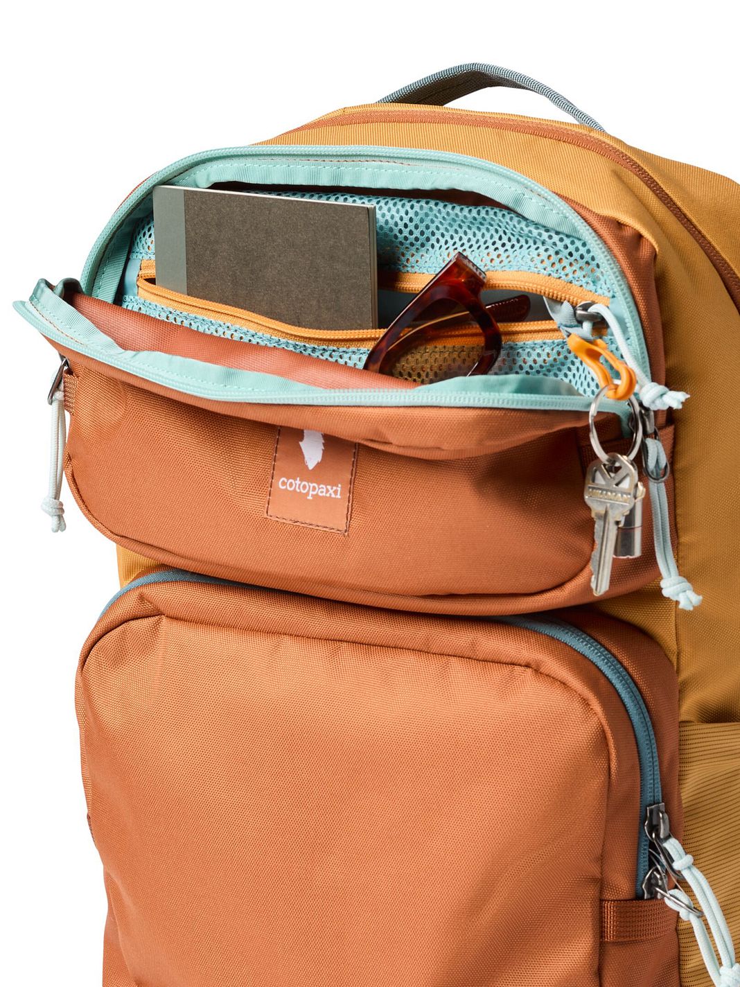 Cotopaxi Tasra Dagsryggsäck 43 cm Laptopfack