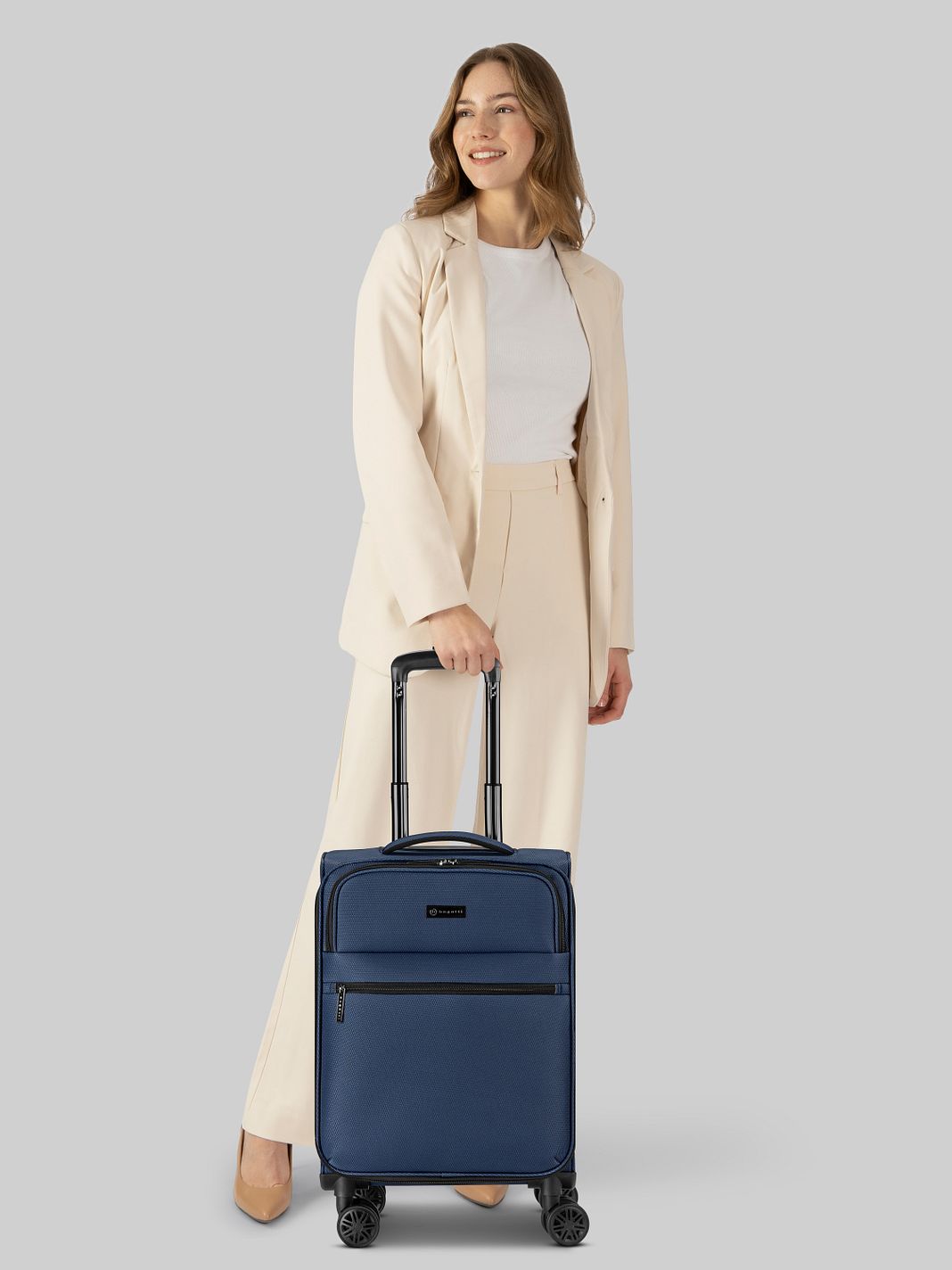 bugatti Valencia Soft 4 ruote Trolley cabina S 55 cm espandibile bugatti Valencia Soft 4 ruote Trolley cabina S 55 cm espandibile