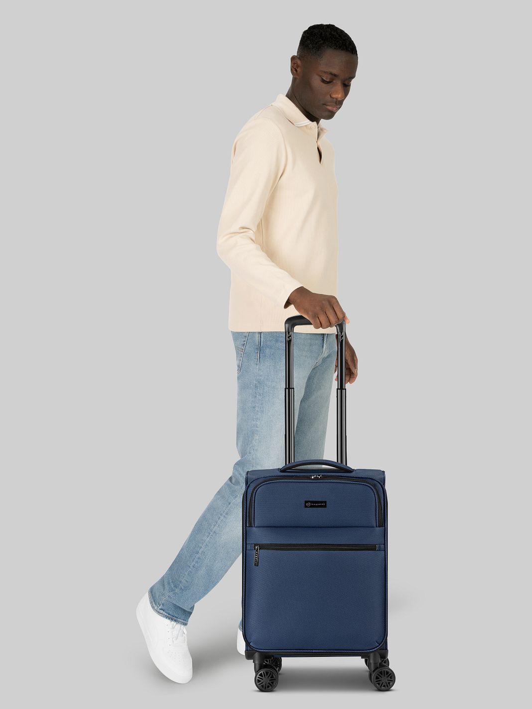 bugatti Valencia Soft 4 ruote Trolley cabina S 55 cm espandibile bugatti Valencia Soft 4 ruote Trolley cabina S 55 cm espandibile