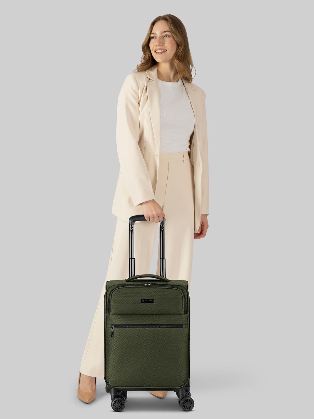 bugatti Valencia Soft 4 ruote Trolley cabina S 55 cm espandibile bugatti Valencia Soft 4 ruote Trolley cabina S 55 cm espandibile