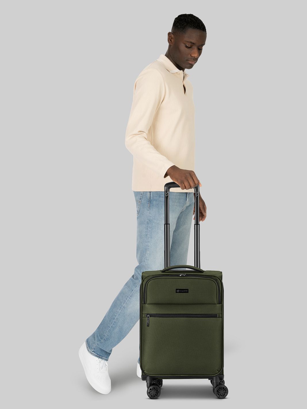 bugatti Valencia Soft 4 ruote Trolley cabina S 55 cm espandibile bugatti Valencia Soft 4 ruote Trolley cabina S 55 cm espandibile