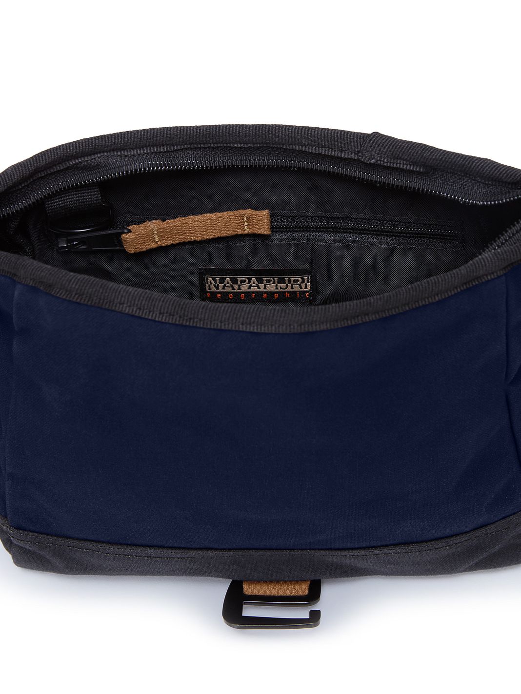 Napapijri Bering Borsa messenger 24 cm Napapijri Bering Borsa messenger 24 cm
