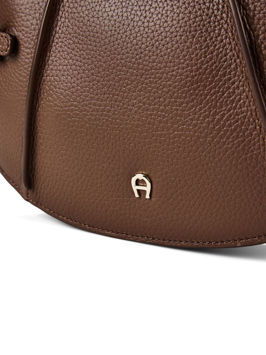 AIGNER Cavallo Borsa a spalla Vera Pelle 27 cm AIGNER Cavallo Borsa a spalla Vera Pelle 27 cm