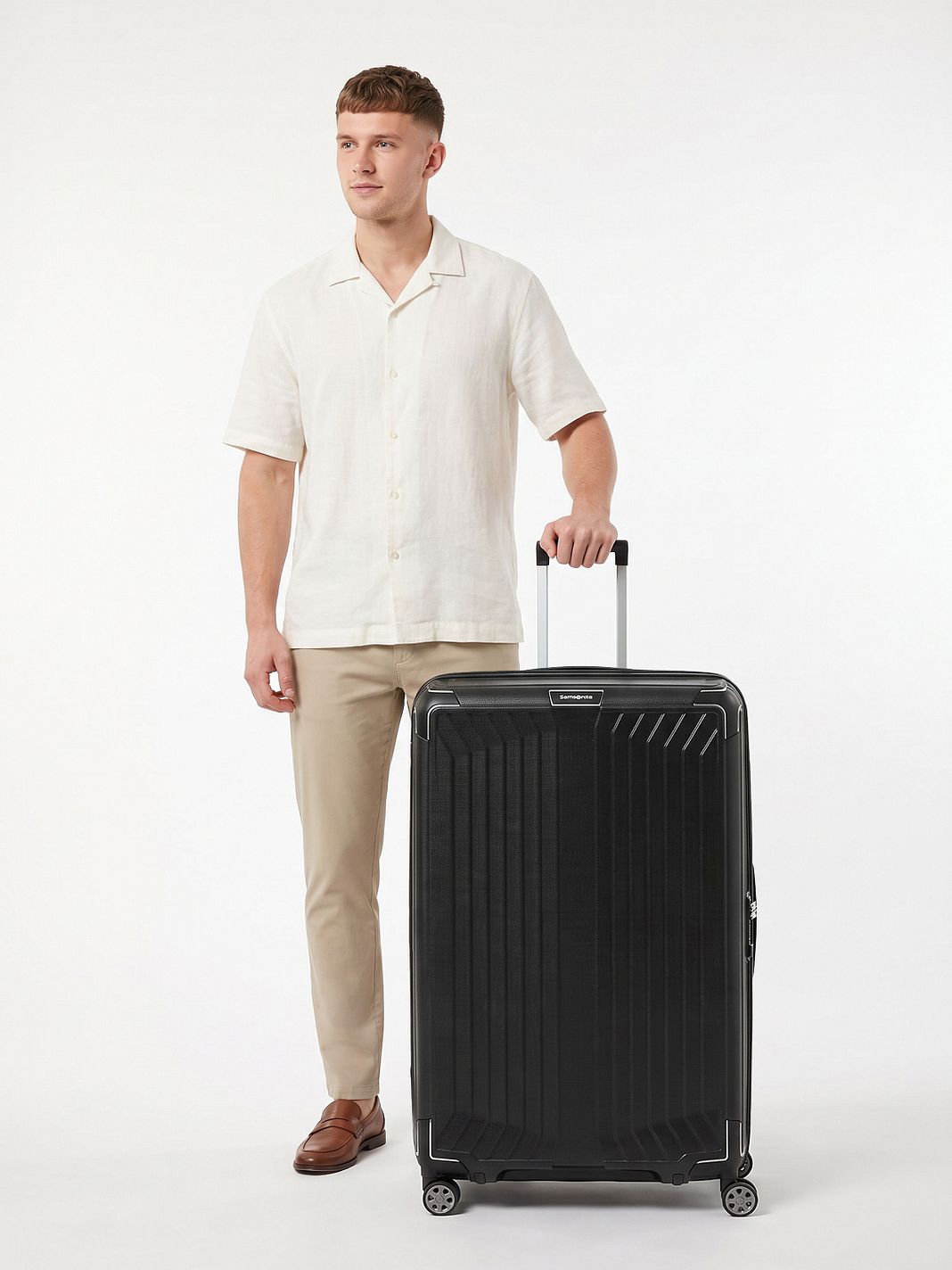 Samsonite Lite-Box 4-pyöräinen vetolaukku 81 cm Samsonite Lite-Box 4-pyöräinen vetolaukku 81 cm
