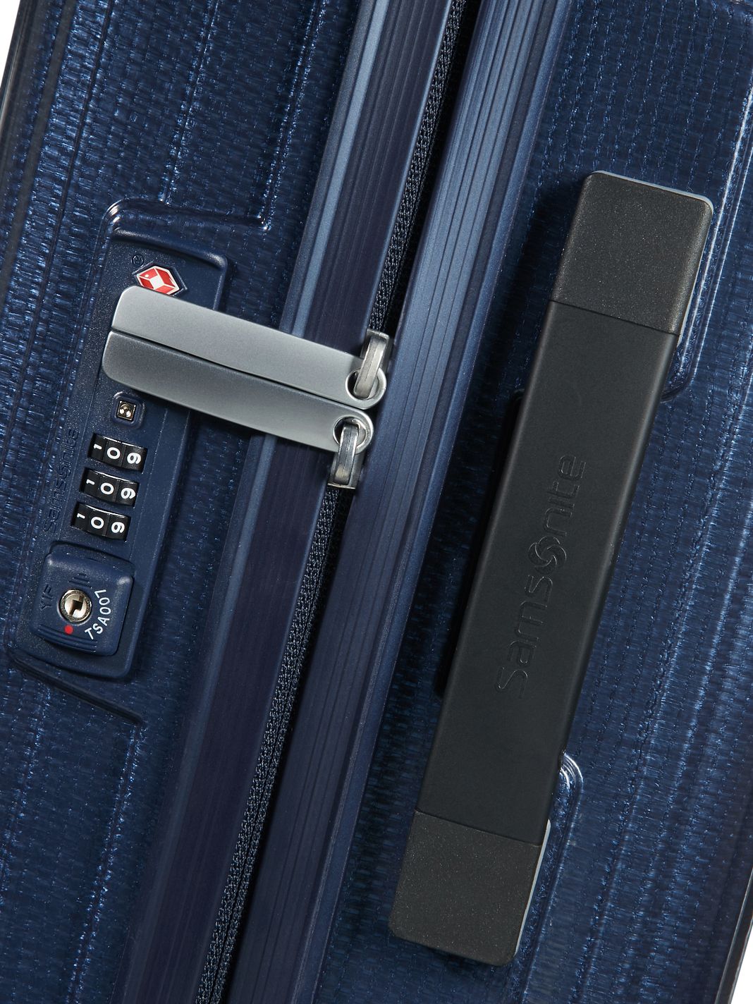 Samsonite Lite-Box 4-pyöräinen vetolaukku 75 cm Samsonite Lite-Box 4-pyöräinen vetolaukku 75 cm
