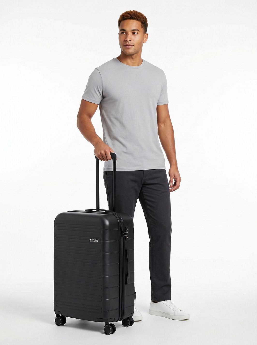 American Tourister Novastream 4-pyöräinen vetolaukku 67 cm Laajennettava American Tourister Novastream 4-pyöräinen vetolaukku 67 cm Laajennettava