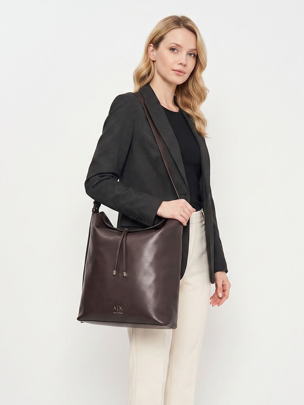 Armani Exchange Alice Axelväska 31.5 cm Armani Exchange Alice Axelväska 31.5 cm