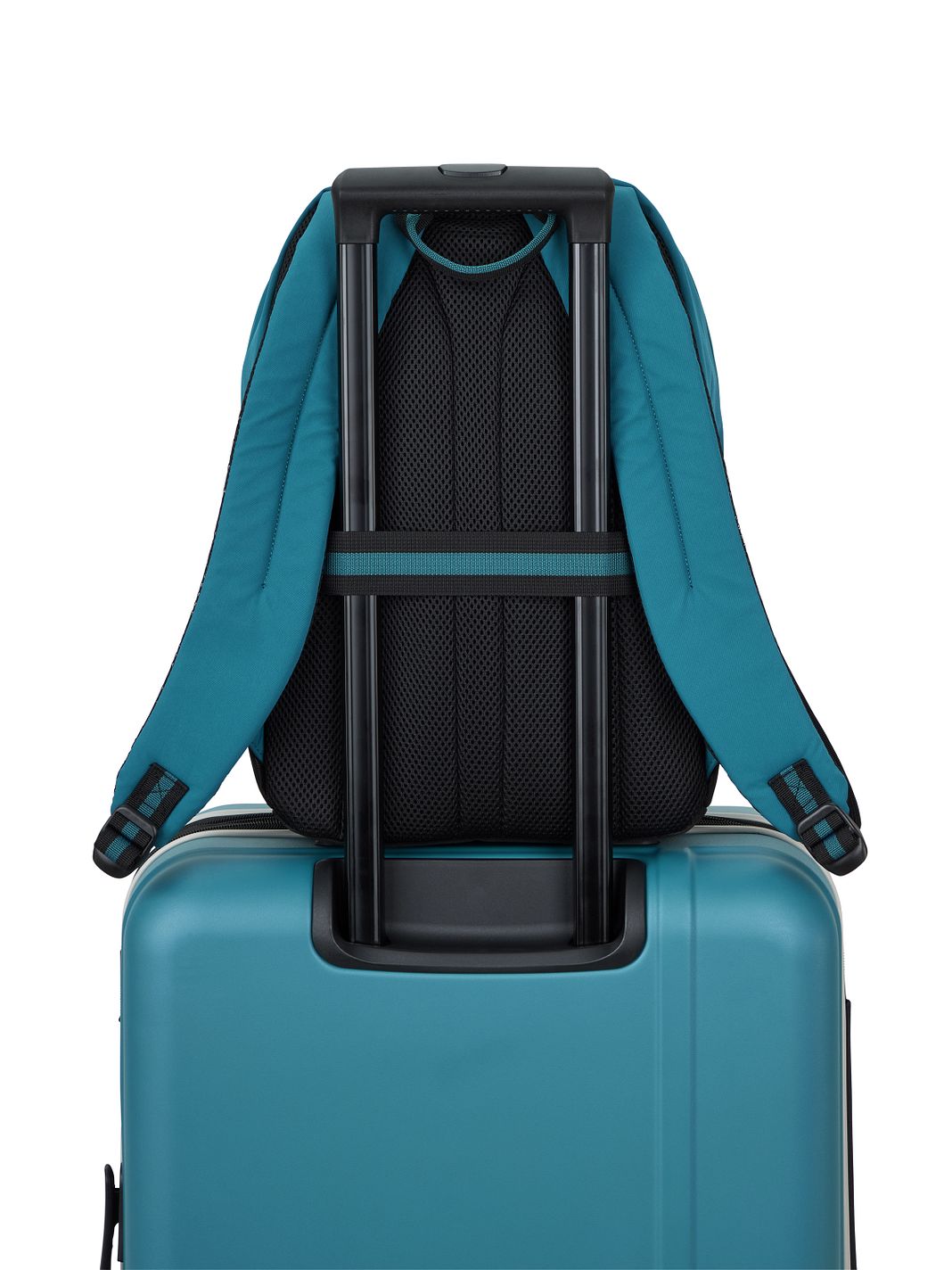 Travelite travelite x NFL Arkireppu 41 cm Kannettavan tietokoneen taskun syvyys Travelite travelite x NFL Arkireppu 41 cm Kannettavan tietokoneen taskun syvyys