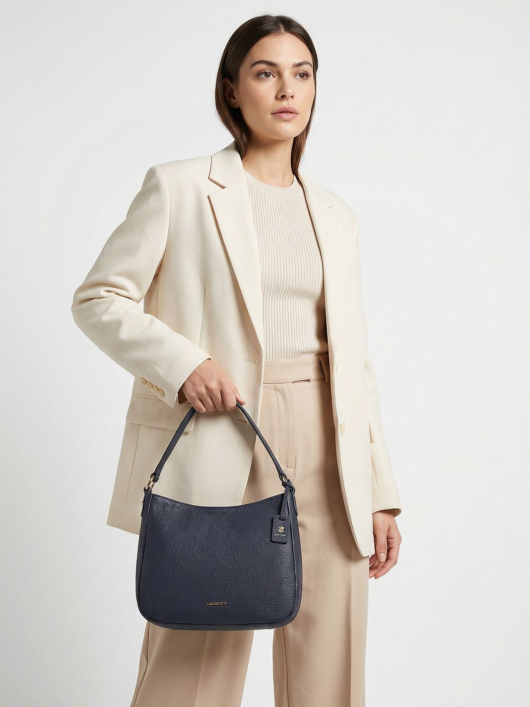 Lazarotti Kožená taška přes rameno Bologna Leather Hobo, 27 cm Lazarotti Kožená taška přes rameno Bologna Leather Hobo, 27 cm