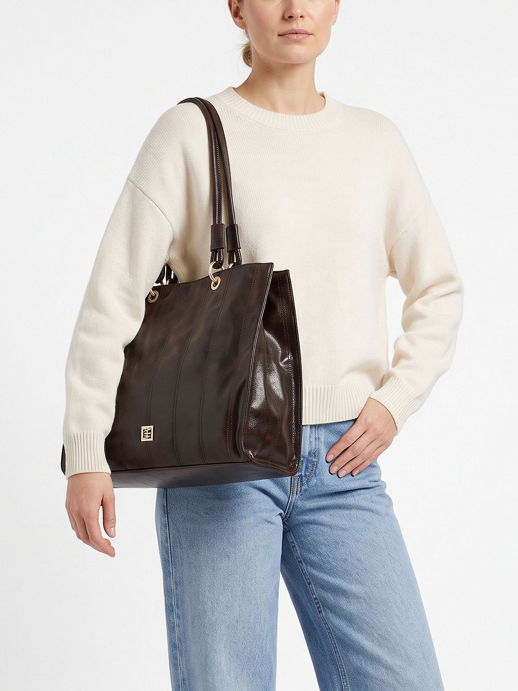 Suri Frey SFY Cody Borsa a spalla M 40 cm