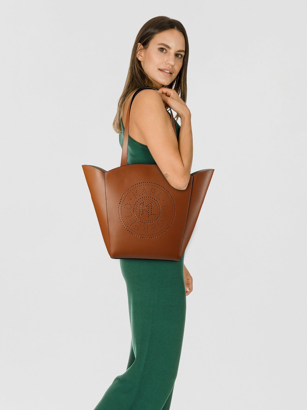 Karl Lagerfeld Circle Borsa tote Vera Pelle 27 cm Karl Lagerfeld Circle Borsa tote Vera Pelle 27 cm