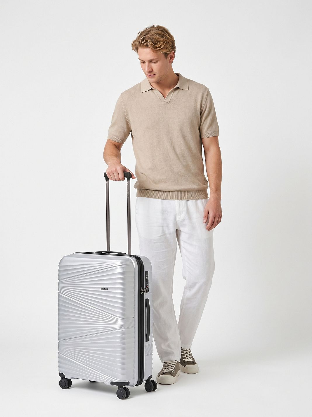 Pactastic Collection 02 THE MEDIUM 4 ruote Carrello 67 cm Pactastic Collection 02 THE MEDIUM 4 ruote Carrello 67 cm
