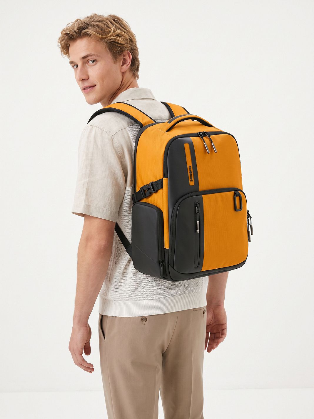 Samsonite Zaino viaggio Biz2Go S con scomparto per laptop da 40 cm Samsonite Zaino viaggio Biz2Go S con scomparto per laptop da 40 cm