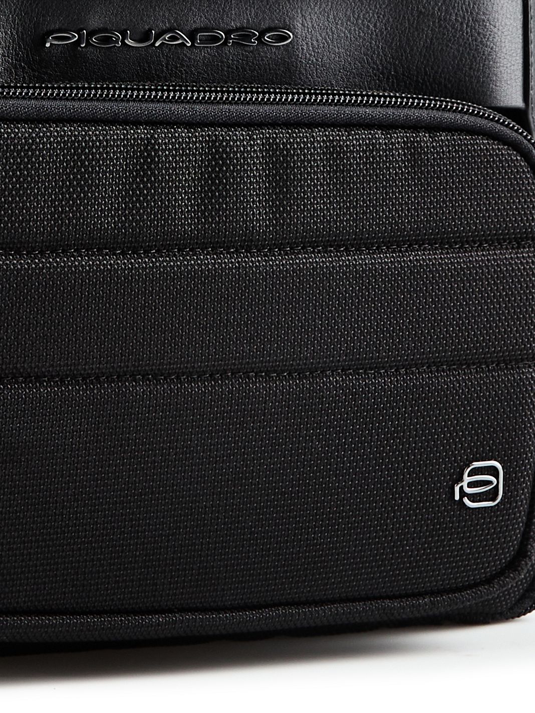 Piquadro Oberon Daypack Protezione RFID 48 cm Vano porta PC Piquadro Oberon Daypack Protezione RFID 48 cm Vano porta PC