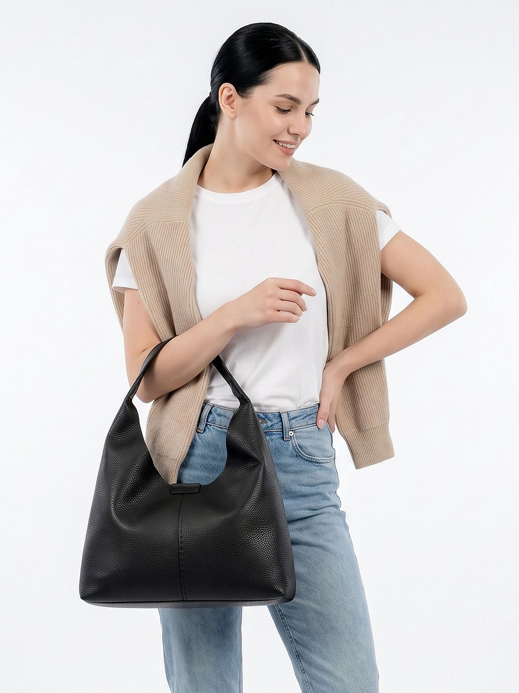 bugatti Enna Borsa a spalla L 40 cm bugatti Enna Borsa a spalla L 40 cm