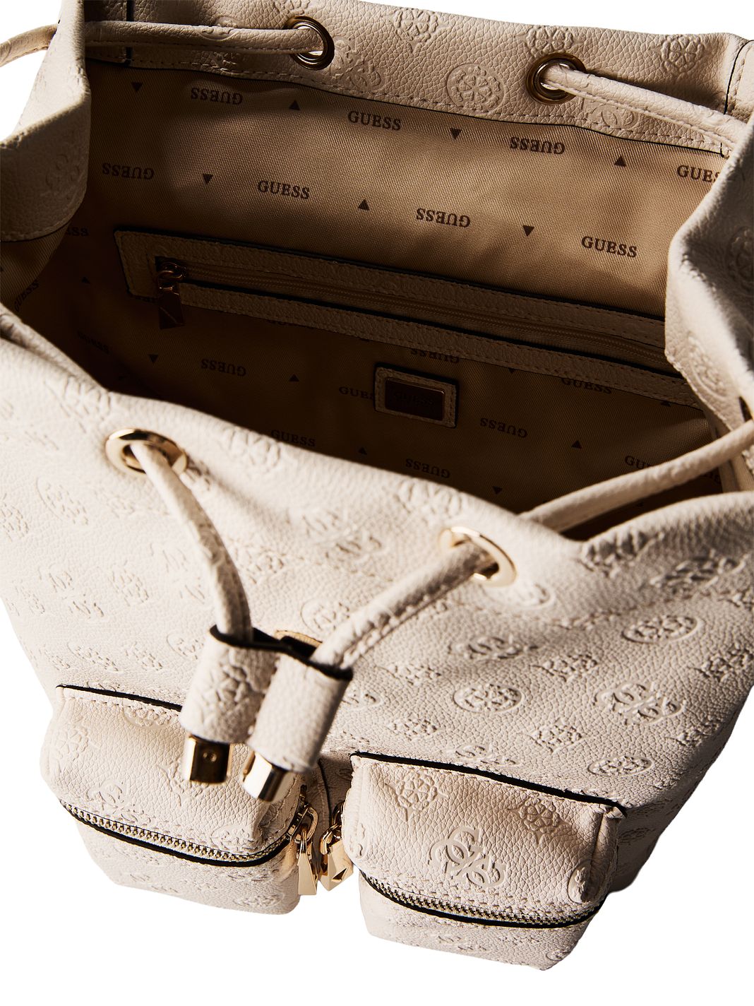 Guess Manhattan II Daypack 33 cm Guess Manhattan II Daypack 33 cm
