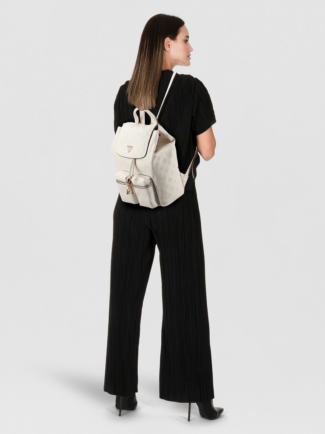 Guess Manhattan II Daypack 33 cm Guess Manhattan II Daypack 33 cm
