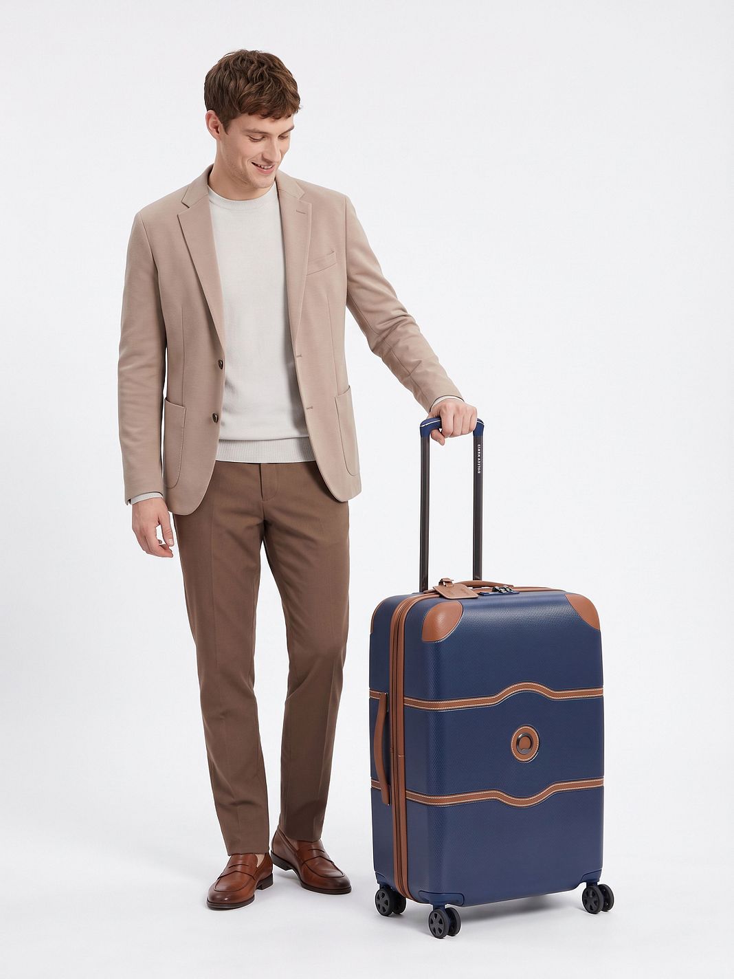 Delsey Paris Chatelet Air 2.0 4 ruote Carrello 64 cm Delsey Paris Chatelet Air 2.0 4 ruote Carrello 64 cm