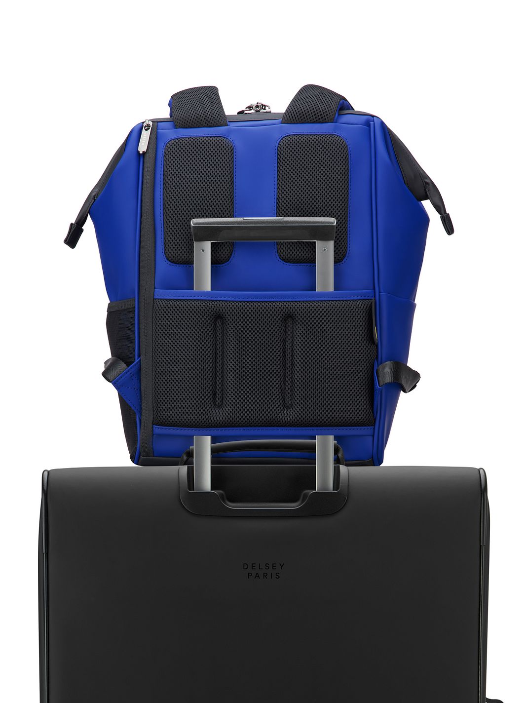 Delsey Paris Turenne Soft Daypack Protezione RFID 39 cm Vano porta PC Delsey Paris Turenne Soft Daypack Protezione RFID 39 cm Vano porta PC