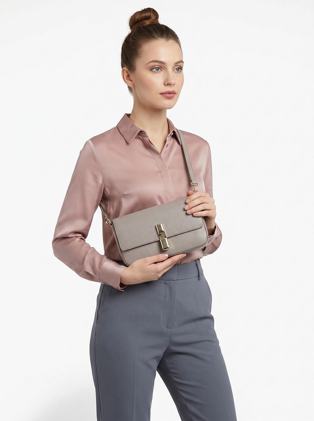 Furla Iride Borsa a tracolla S Vera Pelle 24 cm Furla Iride Borsa a tracolla S Vera Pelle 24 cm
