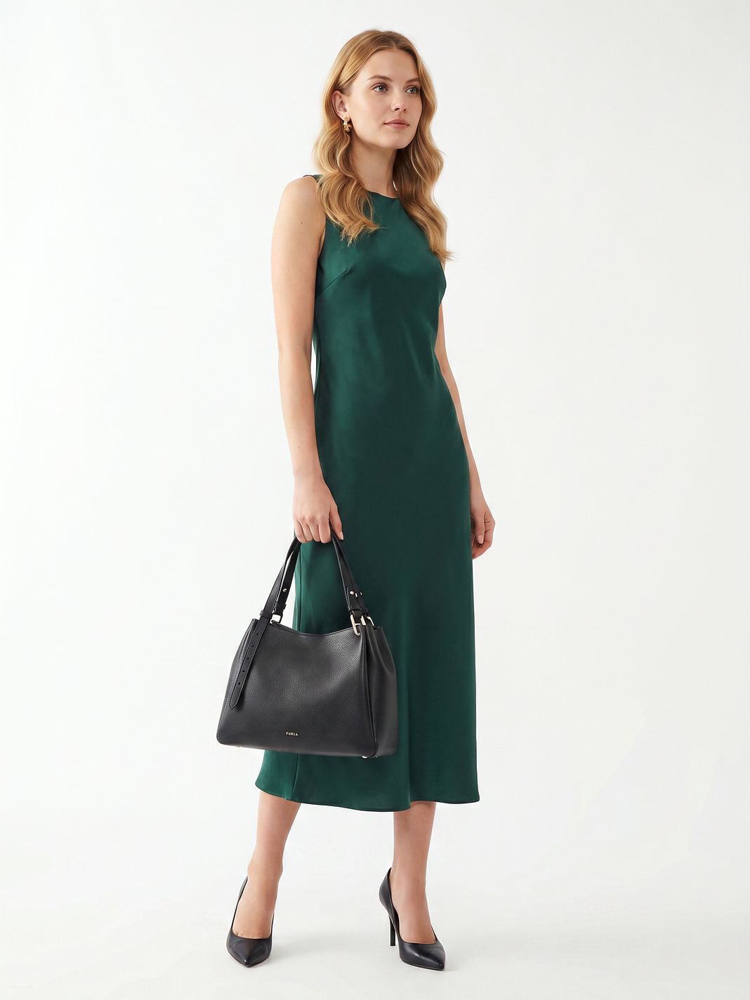 Furla Nuvola Borsa a spalla L Vera Pelle 37 cm Furla Nuvola Borsa a spalla L Vera Pelle 37 cm
