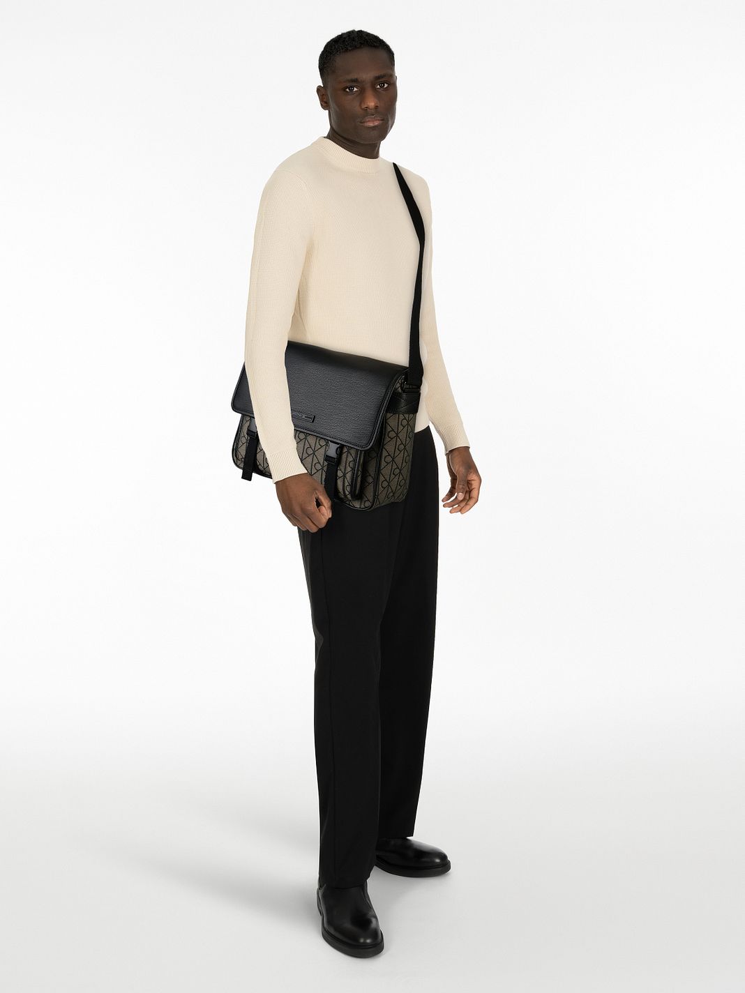 Calvin Klein Emblem Borsa a tracolla 34 cm