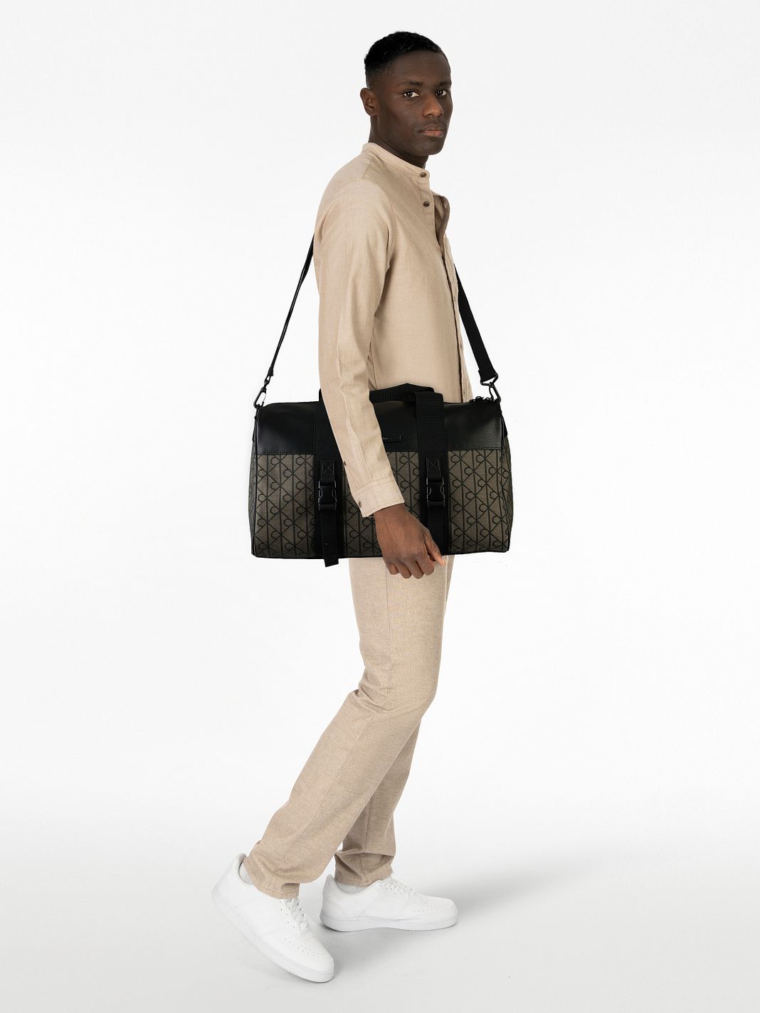 Calvin Klein Emblem Weekendtaske 46 cm Calvin Klein Emblem Weekendtaske 46 cm