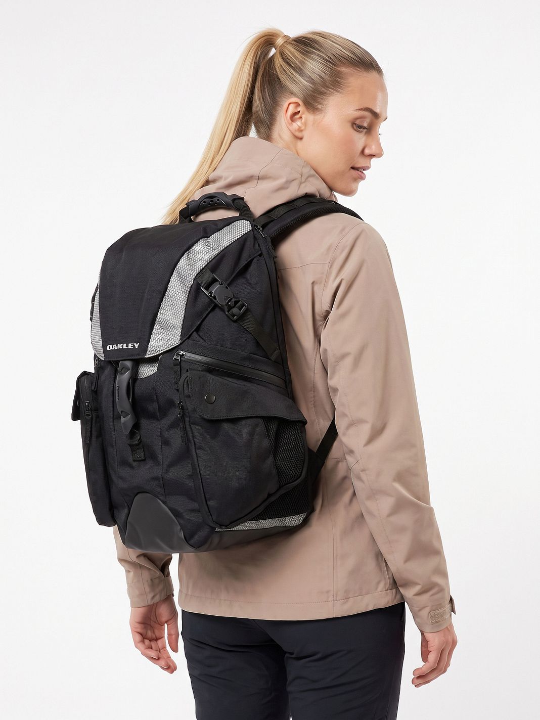 Oakley Latitude Daypack 49 cm Oakley Latitude Daypack 49 cm
