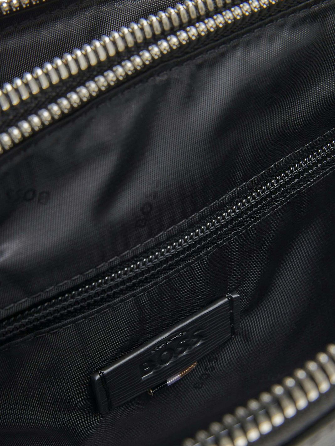 Boss New Crosstown Cartella 39 cm Vano porta PC Boss New Crosstown Cartella 39 cm Vano porta PC