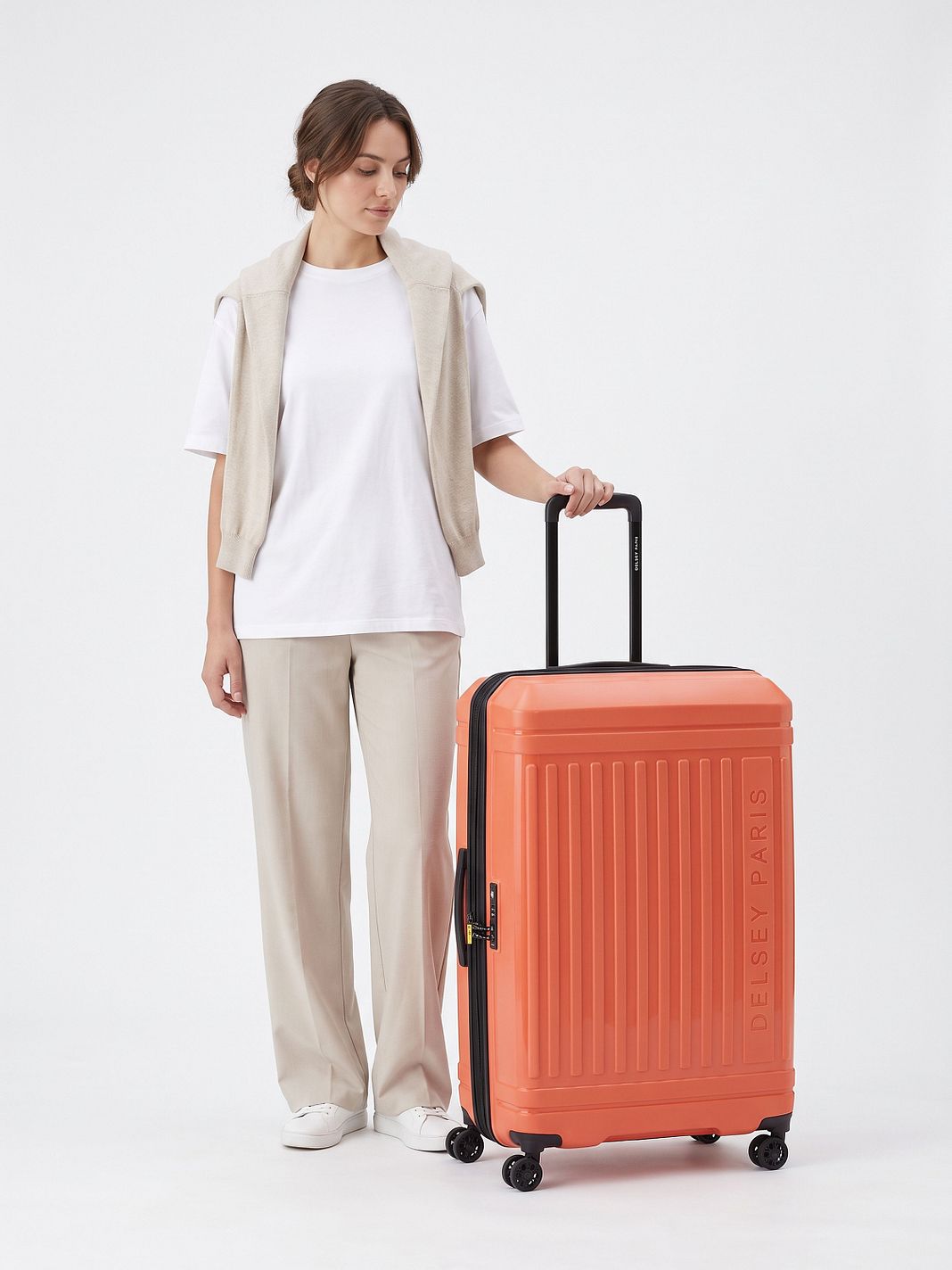 Delsey Paris Lutece Se 4-hjulet Kuffert 79 cm med ekspansion Delsey Paris Lutece Se 4-hjulet Kuffert 79 cm med ekspansion
