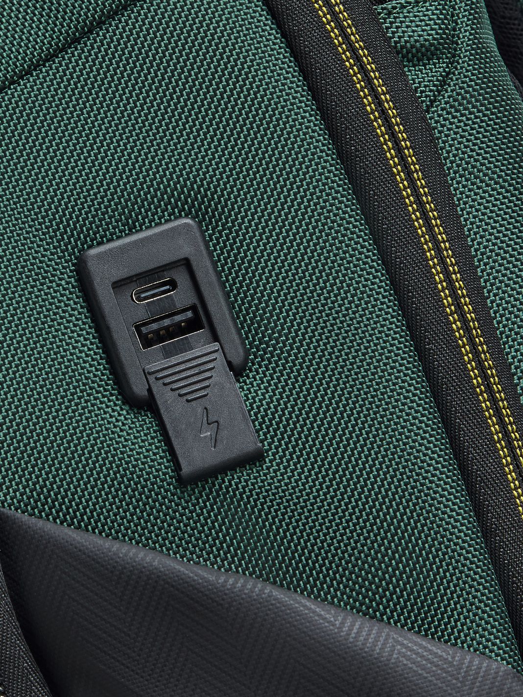 Delsey Paris DLC Pro Daypack RFID-beskyttelse 42.5 cm Laptoprum Delsey Paris DLC Pro Daypack RFID-beskyttelse 42.5 cm Laptoprum