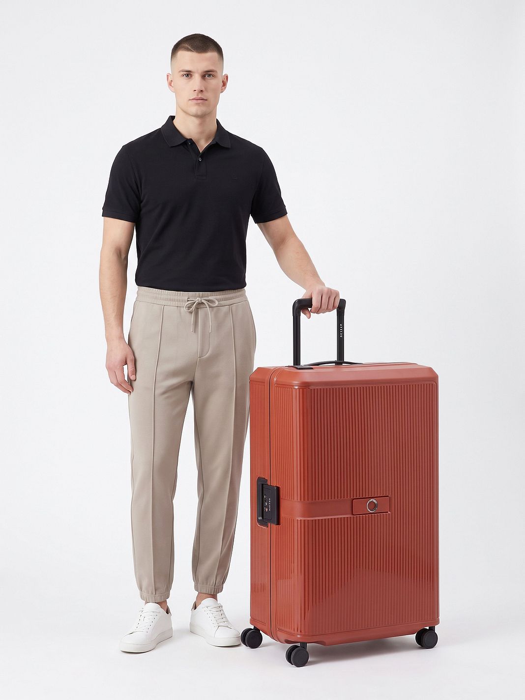 Delsey Paris Vauban 4 kolečka kufr 82 cm Delsey Paris Vauban 4 kolečka kufr 82 cm