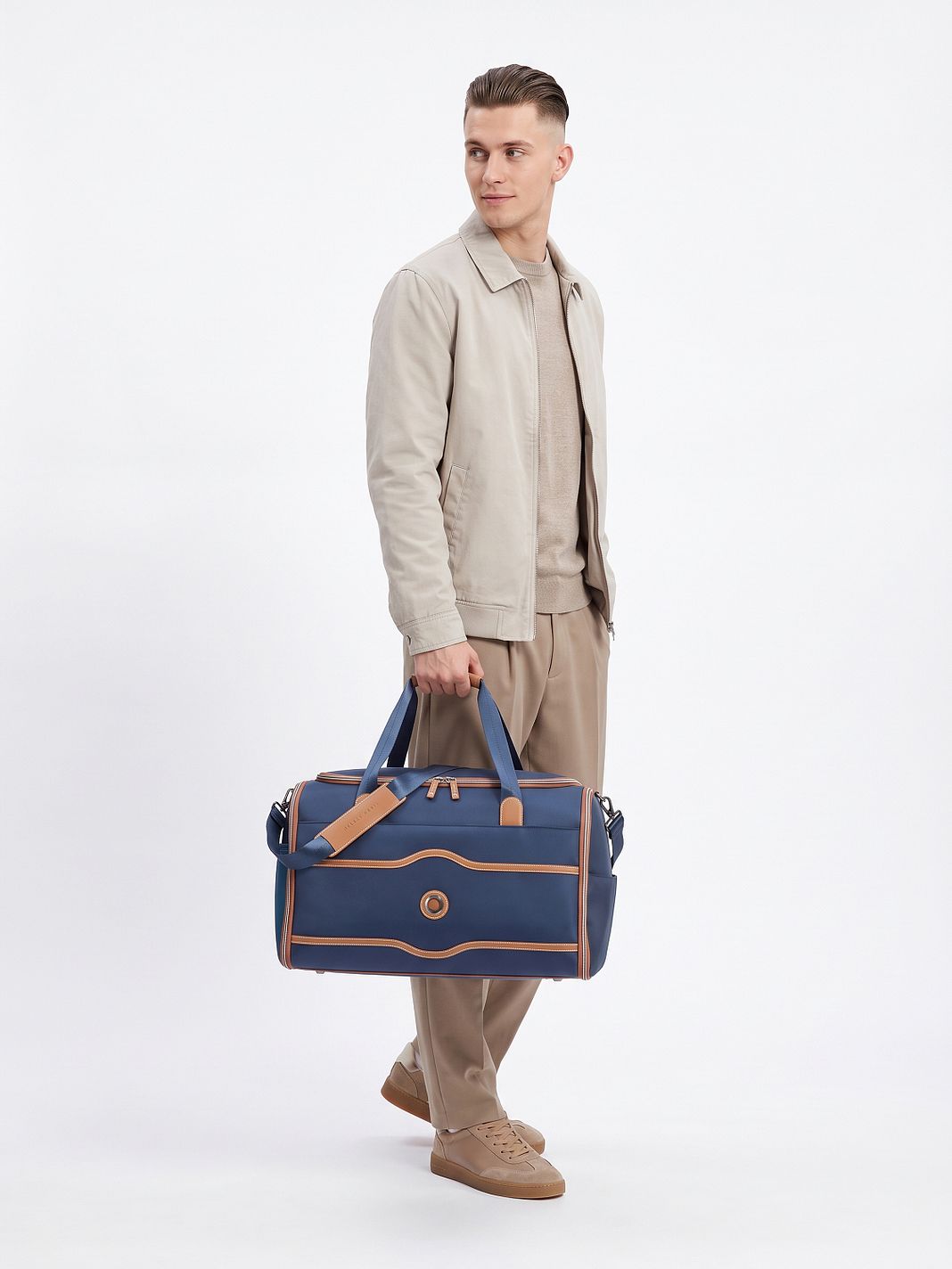 Delsey Paris Chatelet Air 2.0 Obal na oblečení 54 cm Delsey Paris Chatelet Air 2.0 Obal na oblečení 54 cm