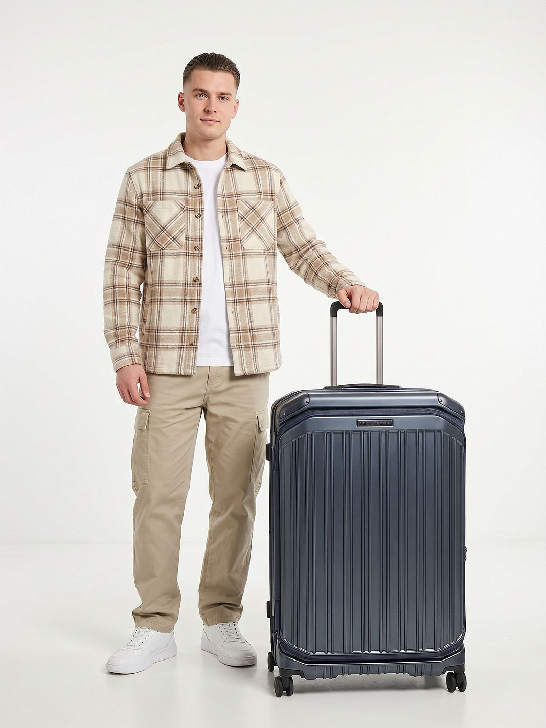 Piquadro PQ-Light 4 ruedas Trolley 78 cm Con asa expansible Piquadro PQ-Light 4 ruedas Trolley 78 cm Con asa expansible