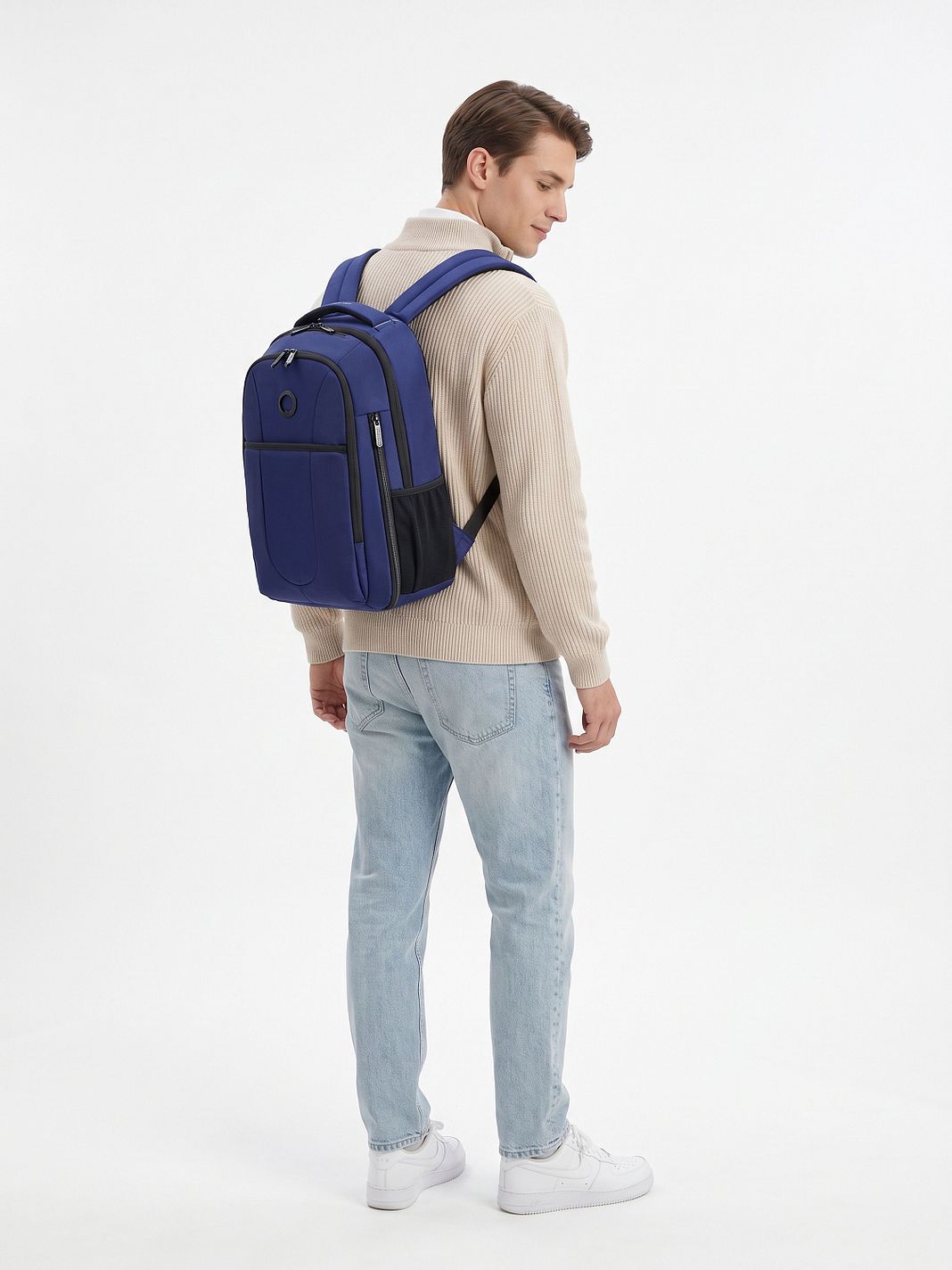 Delsey Paris DLC 2.0 Daypack 44 cm Laptoprum Delsey Paris DLC 2.0 Daypack 44 cm Laptoprum