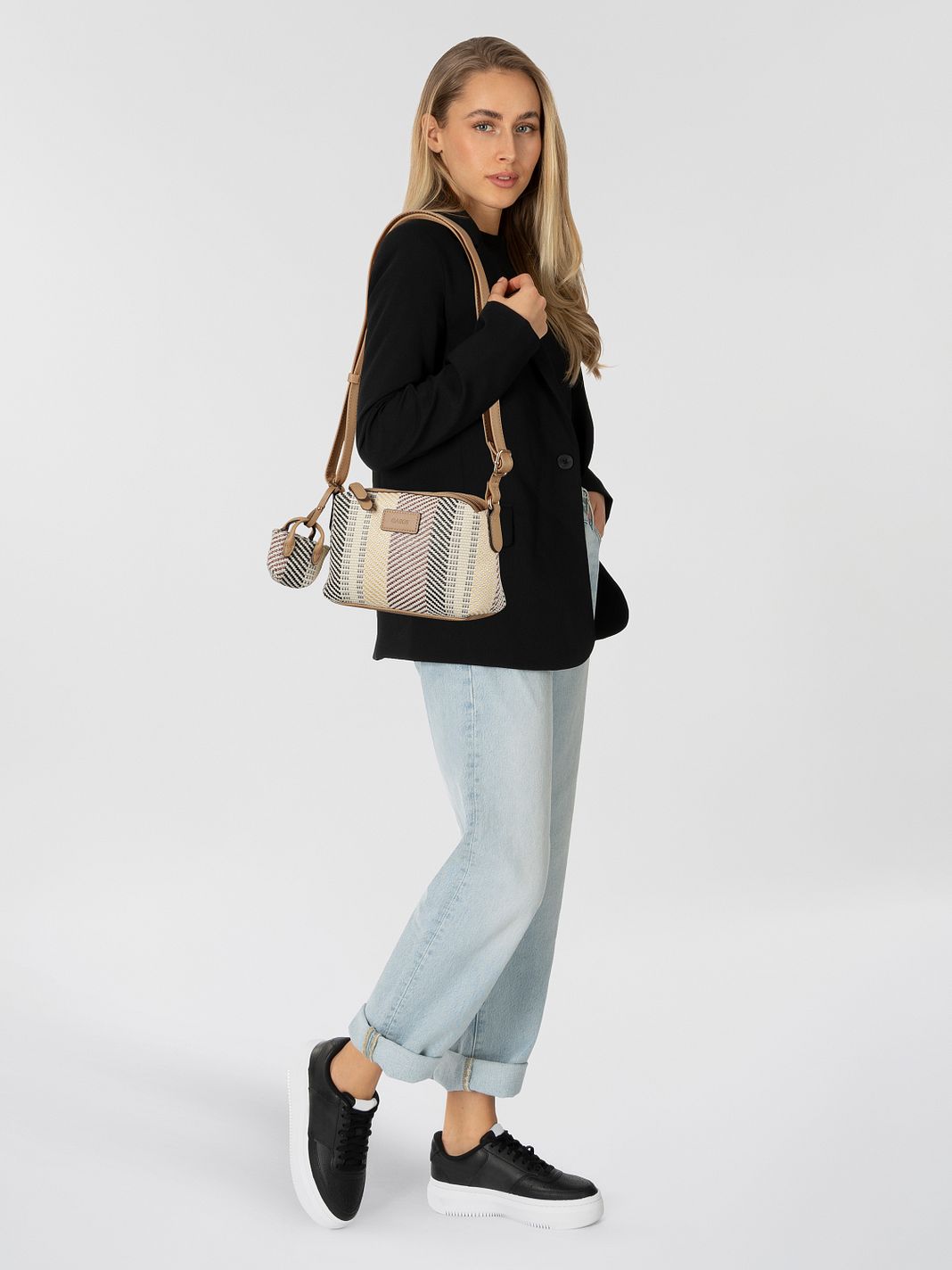 Gabor Granada Denada Crossbody taška 21 cm Gabor Granada Denada Crossbody taška 21 cm